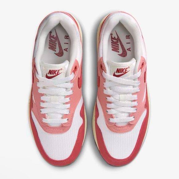 Nike WMNS Air Max 1 Sail/Red Stardust/Coconut
Milk/Cedar
Shoes
Style DZ2628-103 - Picture 12 of 16